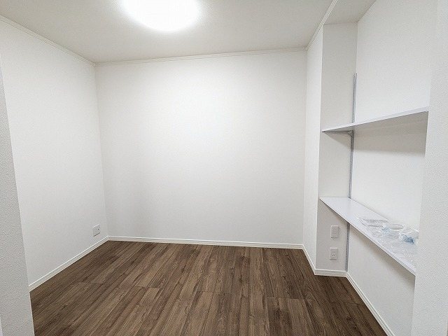 大阪府枚方市東船橋２丁目 内観写真（リビング）