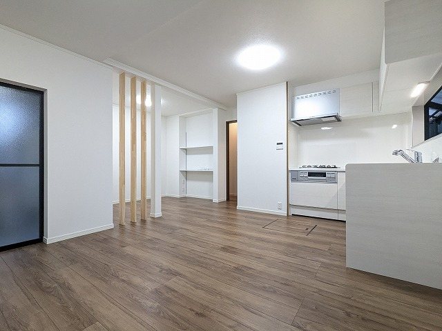 大阪府枚方市東船橋２丁目 内観写真（リビング）