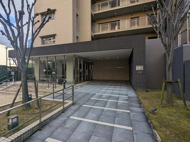 大阪府枚方市磯島南町 共用部写真（エントランス）