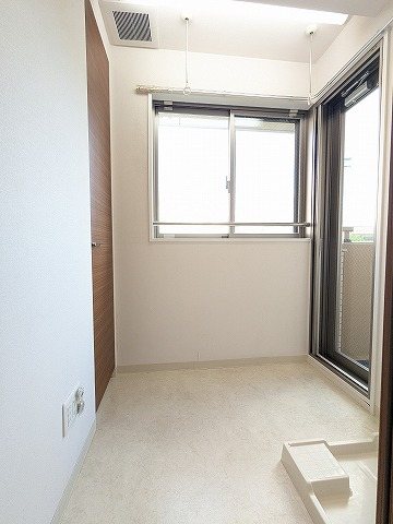大阪府枚方市磯島南町 内観写真（洗面台・洗面所）