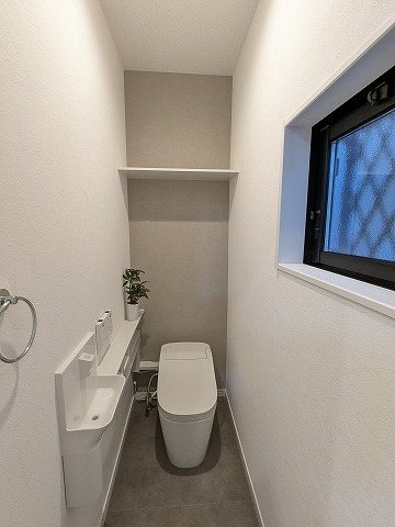 大阪府枚方市東香里新町 内観写真（トイレ）