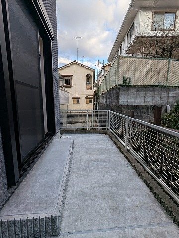 大阪府枚方市東香里新町 現地写真（庭）