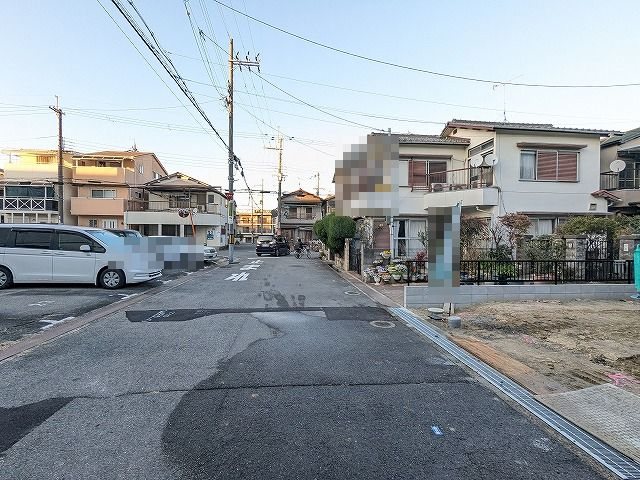 大阪府枚方市須山町 現地写真（前面道路含む現地写真）
