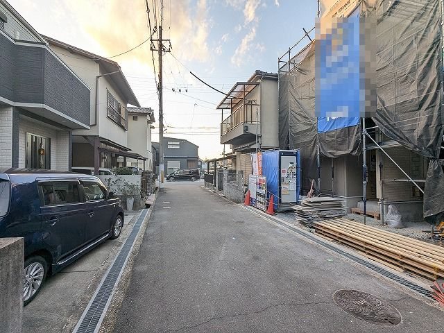 大阪府枚方市養父元町 現地写真（前面道路含む現地写真）