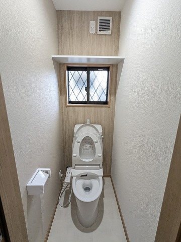 大阪府交野市星田山手１丁目 内観写真（トイレ）