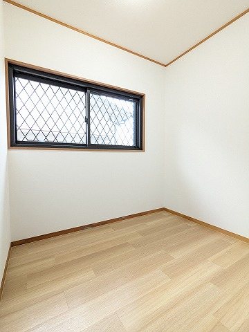 大阪府交野市星田山手１丁目 内観写真（収納）