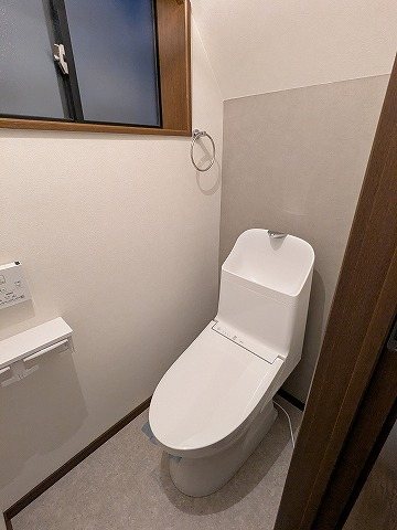 大阪府枚方市三矢町 内観写真（トイレ）