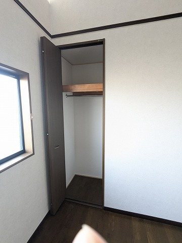 大阪府枚方市三矢町 内観写真（収納）