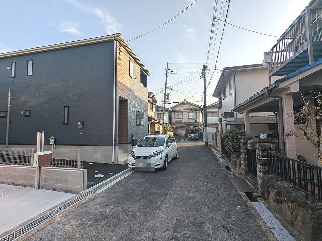 大阪府枚方市養父元町 現地写真（前面道路含む現地写真）