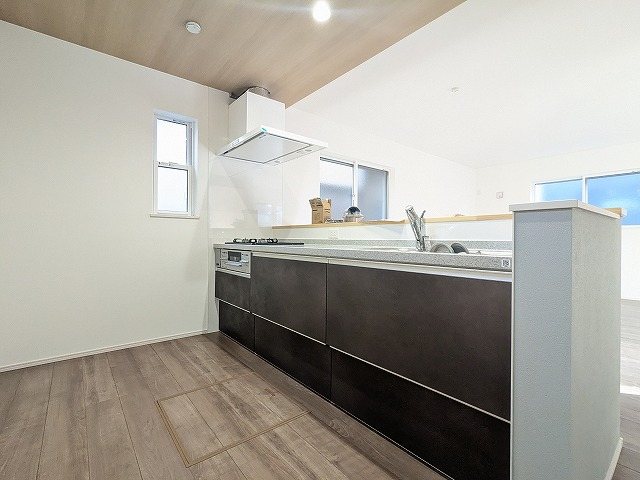 大阪府枚方市養父元町 内観写真（キッチン）