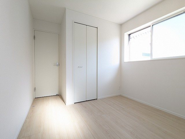 大阪府枚方市渚本町 内観写真（リビング以外の居室）