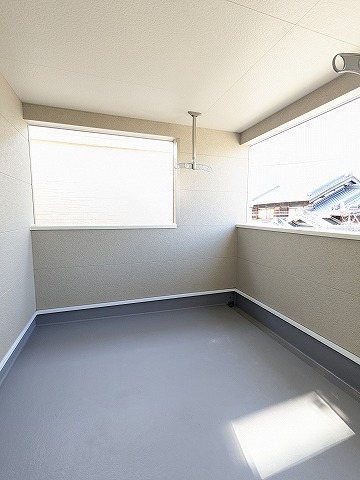 大阪府枚方市渚本町 現地写真（バルコニー）