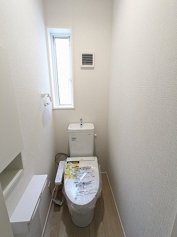大阪府枚方市渚本町 内観写真（トイレ）