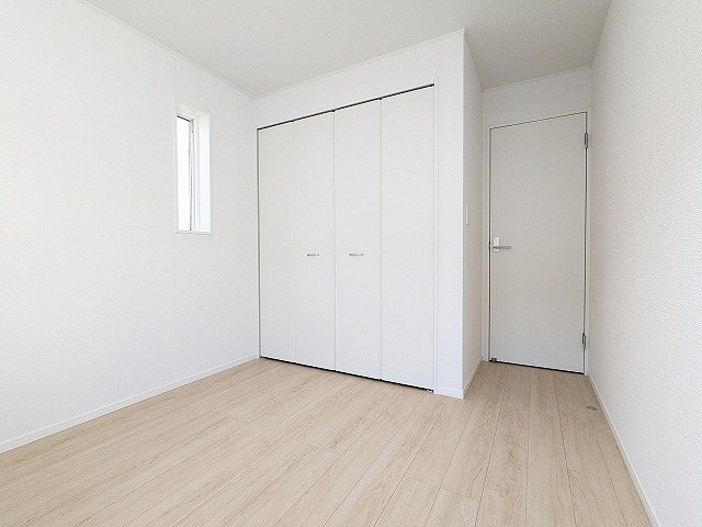 大阪府枚方市渚本町 内観写真（リビング以外の居室）