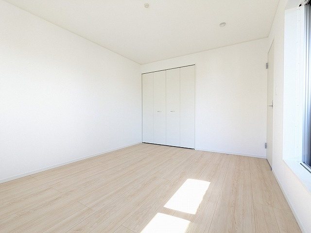 大阪府枚方市渚本町 内観写真（リビング以外の居室）