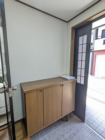 大阪府枚方市野村元町 現地写真（玄関）
