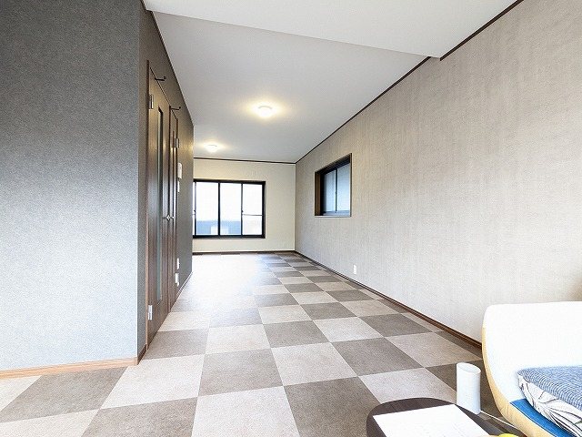 大阪府枚方市渚栄町 内観写真（リビング）