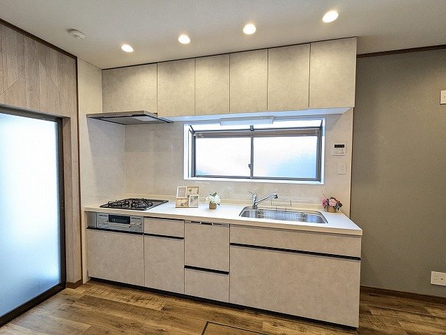 大阪府枚方市楠葉並木１丁目 内観写真（キッチン）