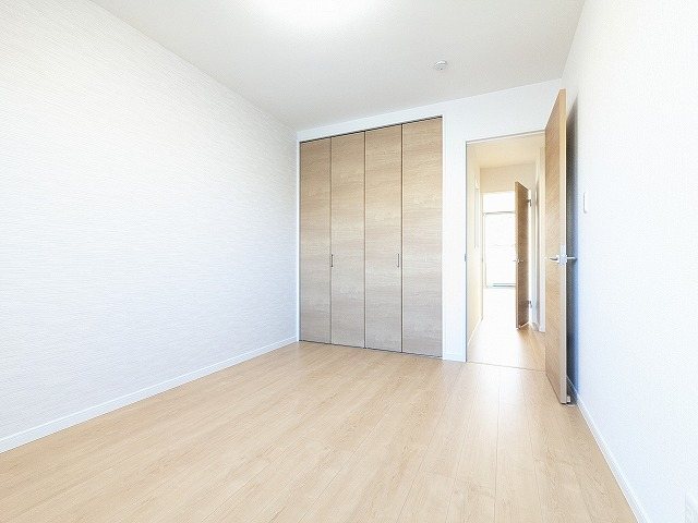 大阪府枚方市宮之阪４丁目 内観写真（リビング以外の居室）