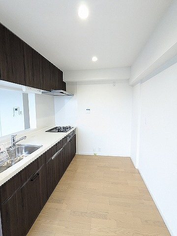 大阪府枚方市山之上北町 内観写真（キッチン）