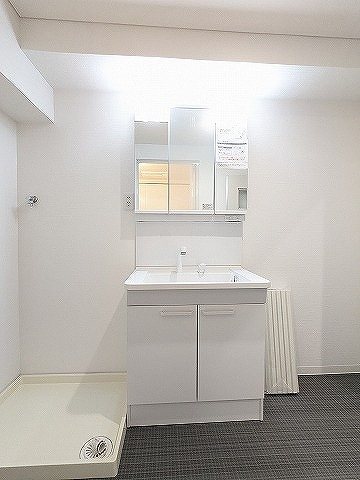 大阪府枚方市山之上北町 内観写真（洗面台・洗面所）