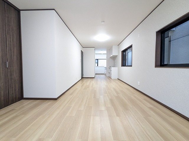 大阪府枚方市走谷１丁目 内観写真（リビング）