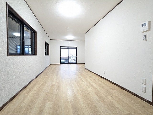 大阪府枚方市走谷１丁目 内観写真（リビング）