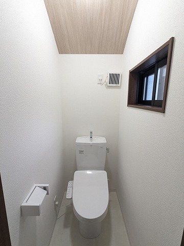 大阪府枚方市走谷１丁目 内観写真（トイレ）
