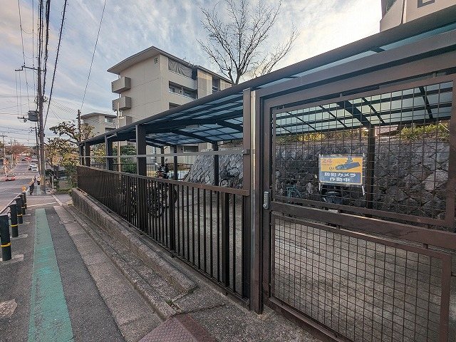 京都府八幡市男山雄徳 その他