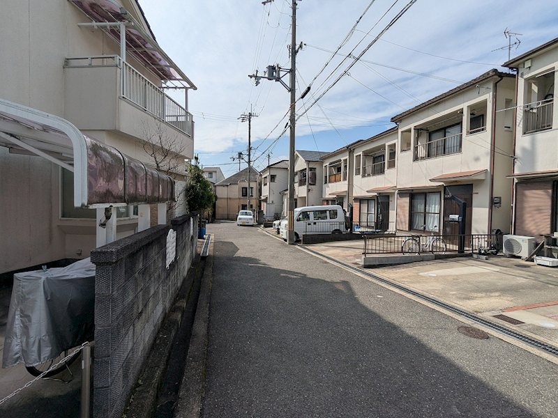 大阪府枚方市津田元町３丁目 現地写真（前面道路含む現地写真）