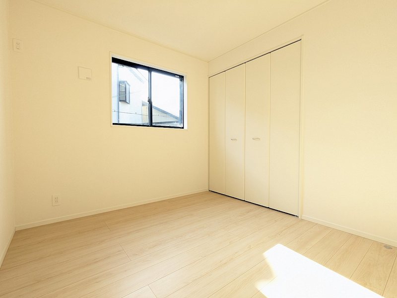 大阪府枚方市渚東町 内観写真（リビング以外の居室）