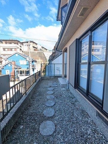 大阪府枚方市香里園東之町 現地写真（庭）