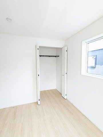 大阪府枚方市山之上西町 内観写真（収納）