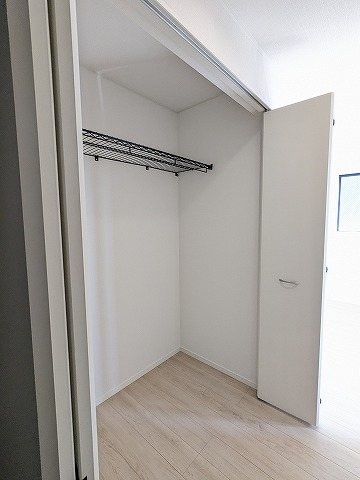 大阪府枚方市出口４丁目 内観写真（収納）