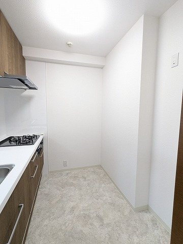 大阪府交野市私部西５丁目 内観写真（キッチン）