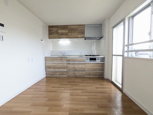大阪府枚方市東山２丁目 内観写真（キッチン）