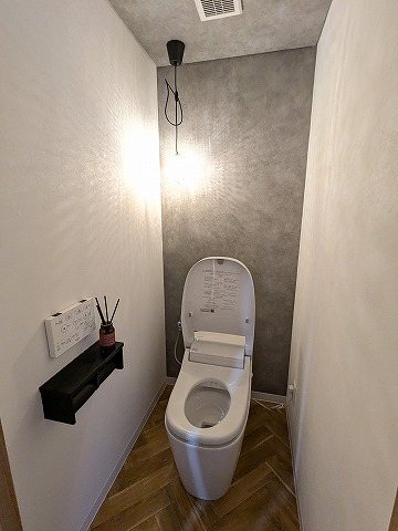 大阪府枚方市西船橋２丁目 内観写真（トイレ）