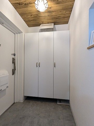 大阪府枚方市西船橋２丁目 現地写真（玄関）