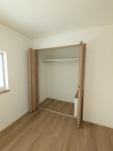 大阪府枚方市津田東町１丁目 内観写真（収納）