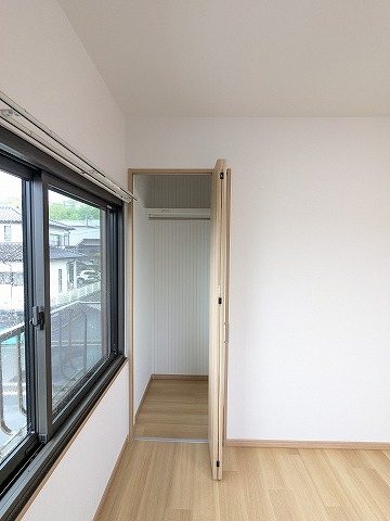 大阪府交野市星田山手３丁目 内観写真（収納）