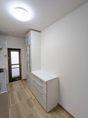 大阪府枚方市東山１丁目 内観写真（キッチン）