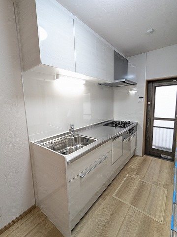 大阪府枚方市東山１丁目 内観写真（キッチン）