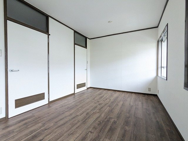 大阪府枚方市東中振１丁目 内観写真（リビング以外の居室）