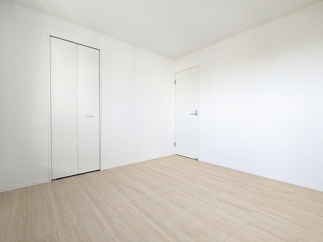 大阪府枚方市長尾峠町 内観写真（リビング以外の居室）