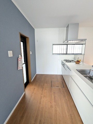 大阪府枚方市藤阪東町４丁目 内観写真（キッチン）