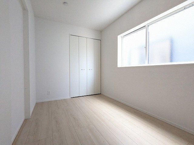 大阪府枚方市楠葉野田２丁目 内観写真（リビング以外の居室）