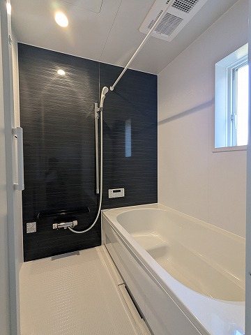 大阪府枚方市楠葉野田２丁目 内観写真（浴室）