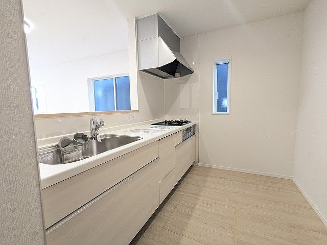 大阪府枚方市楠葉野田２丁目 内観写真（キッチン）
