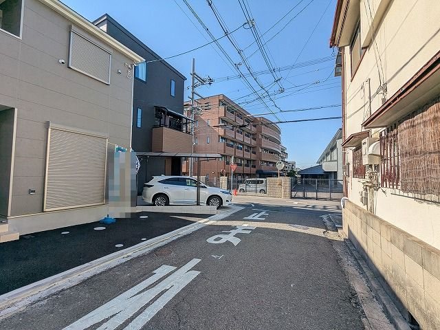 大阪府枚方市片鉾本町 現地写真（前面道路含む現地写真）