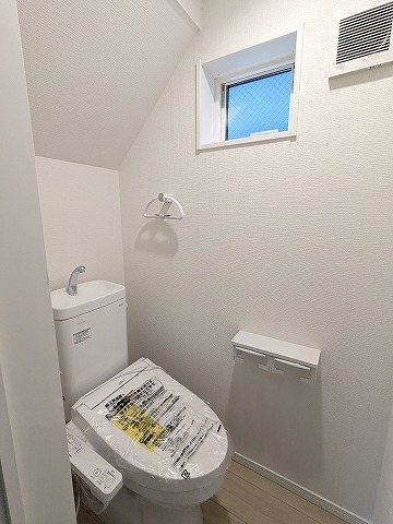 大阪府枚方市片鉾本町 内観写真（トイレ）